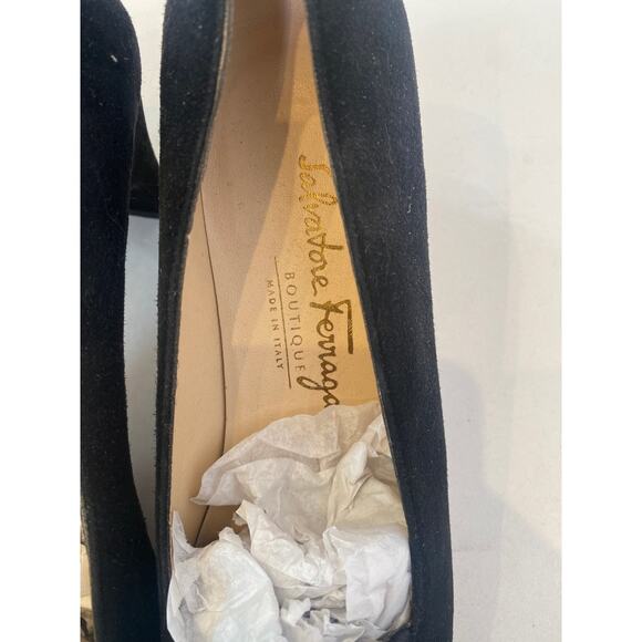 Salvatore Ferragamo Boutique Black Velour Square Toe Heels Sz 7 AA Narrow - Picture 3 of 8